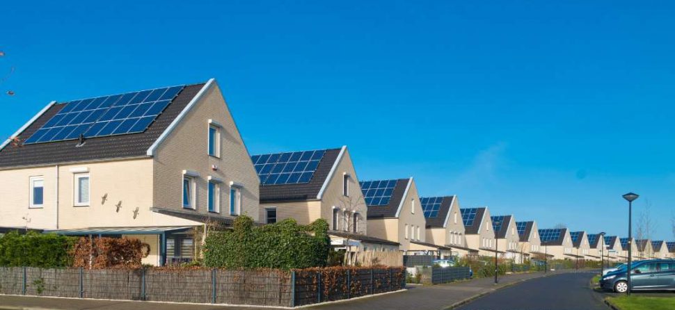 ¿Estás pensando en comprar paneles solares para tu casa?